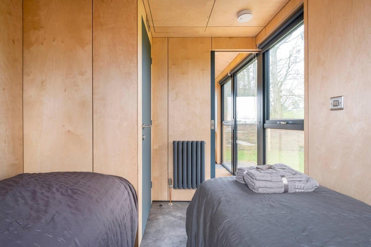 Beautiful Cabins In Herefordshire Countryside Ngoại thất bức ảnh