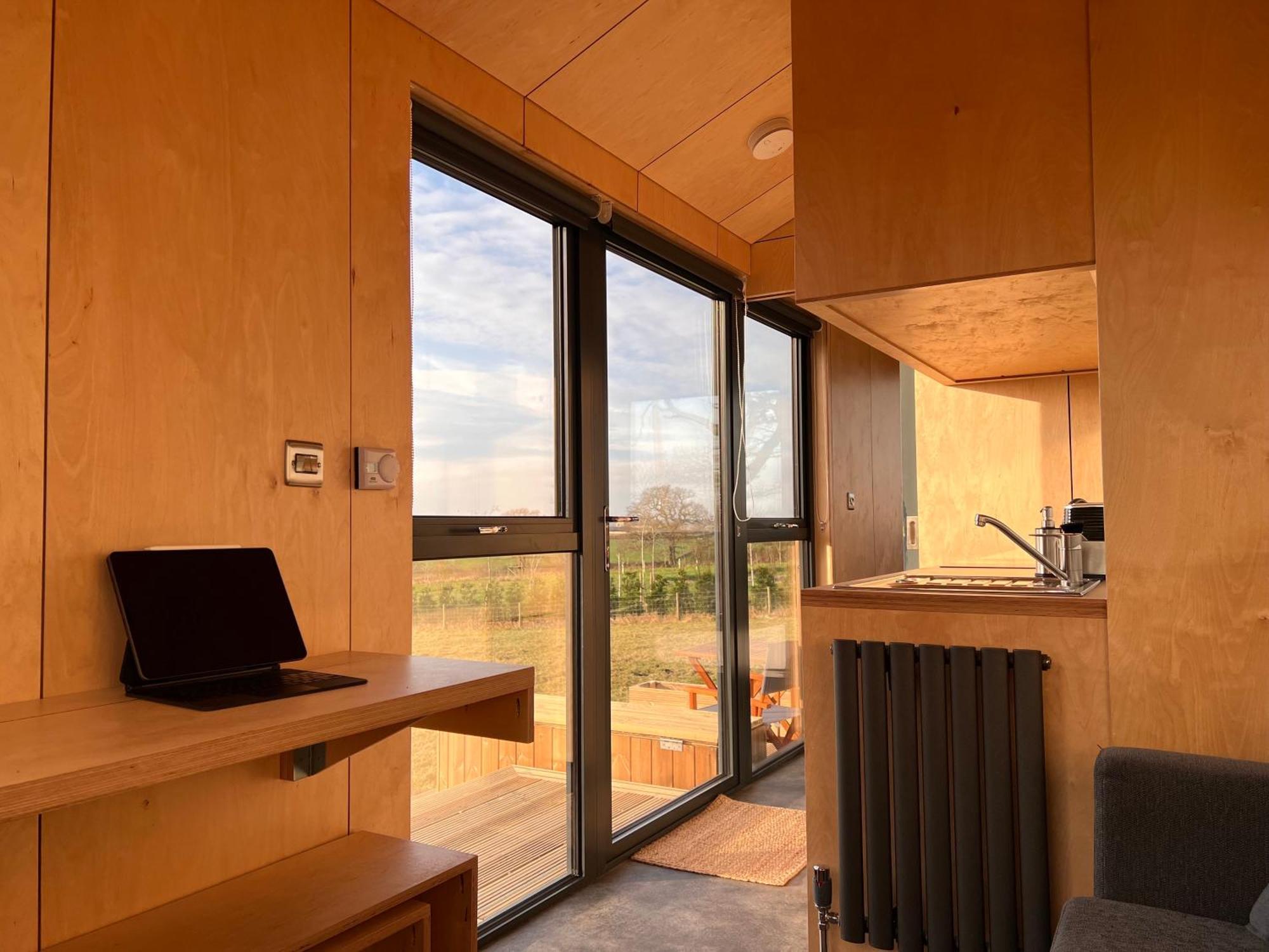 Beautiful Cabins In Herefordshire Countryside Ngoại thất bức ảnh